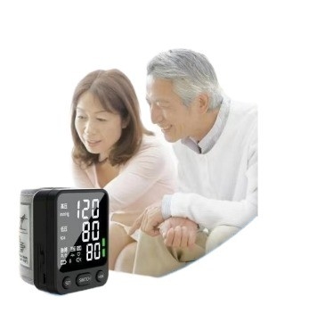 Fuente de alimentación enchufable Tipo de muñeca Medidor de presión digital automático para el rango de medición 60-240